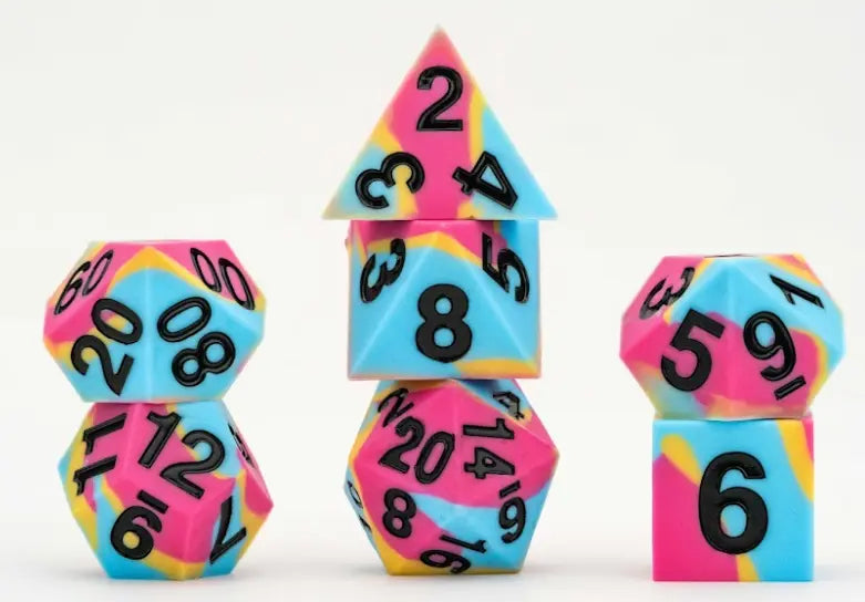 Fanroll Gaymers Dice - Pansexual Flag
